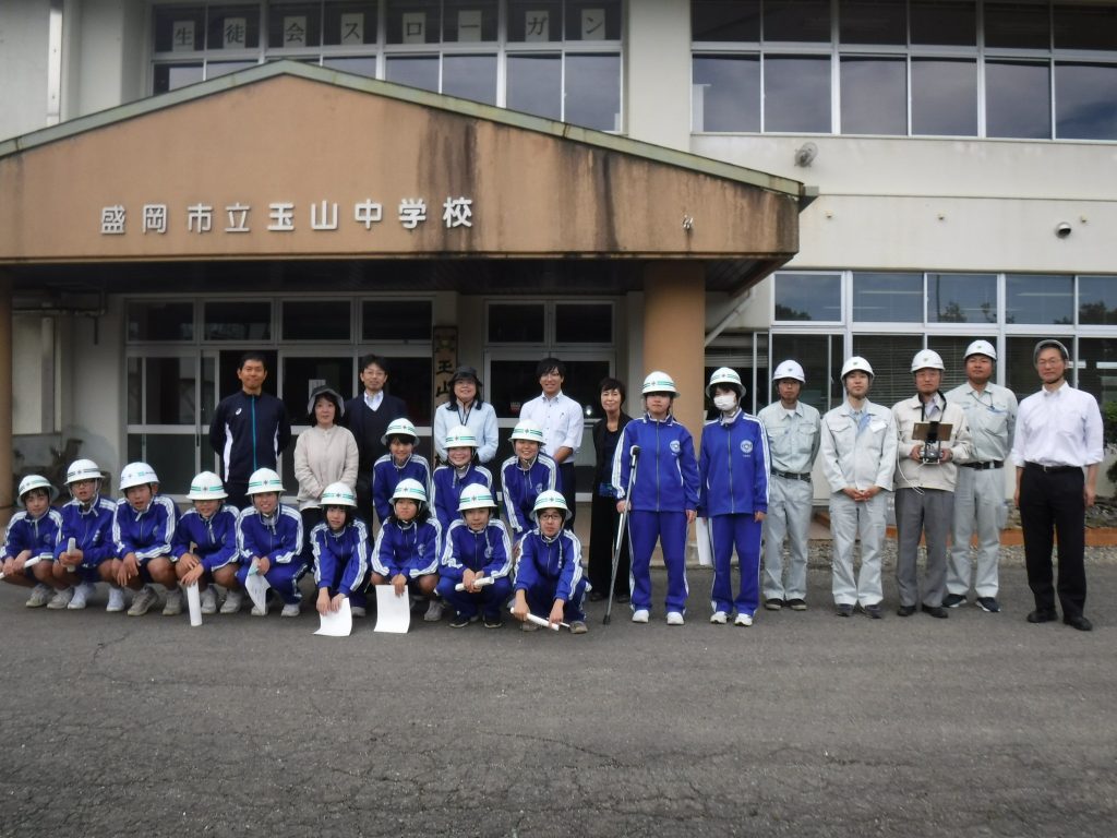 滝沢中学校UAV体験会3